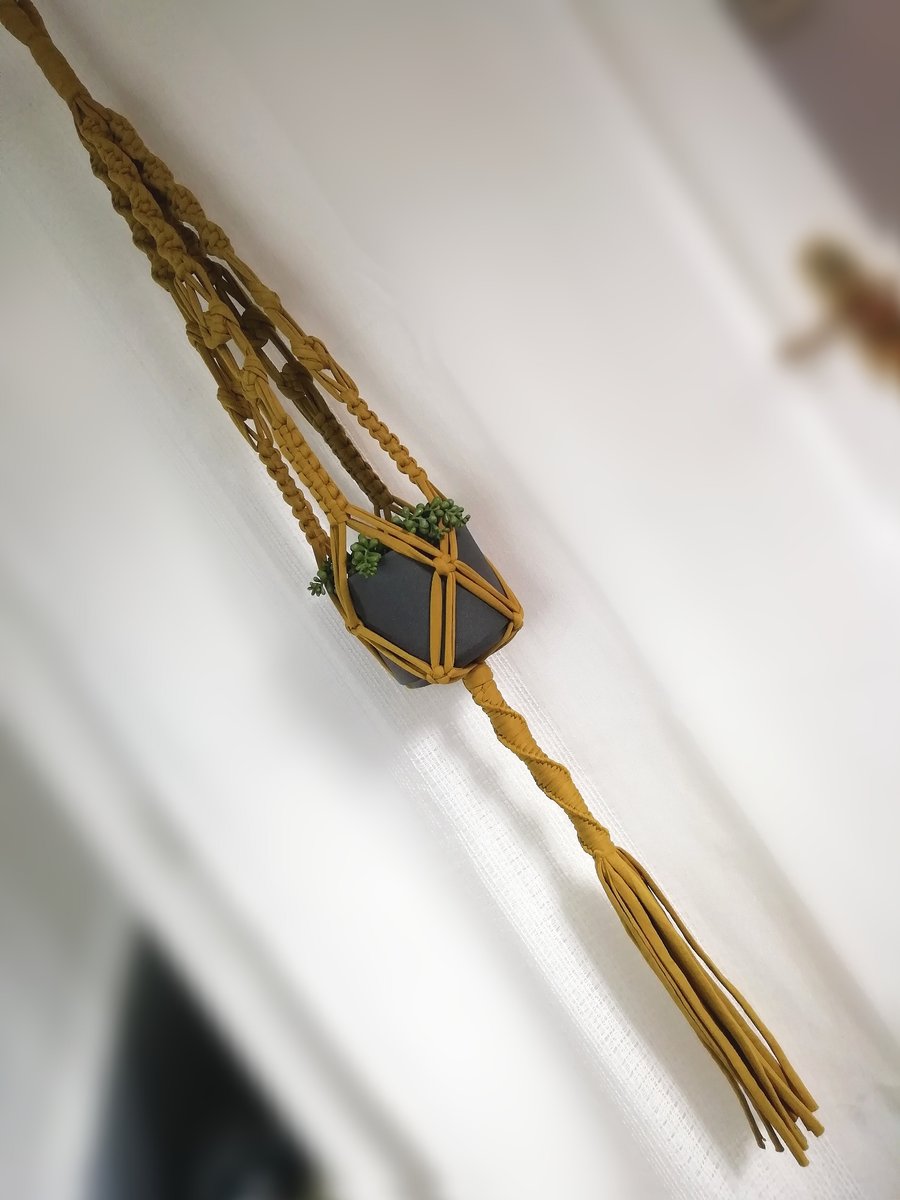 Free UK P&P. Macramé Plant Hanger (Ochre) 