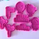 HEY DUG large cookie cutter set 