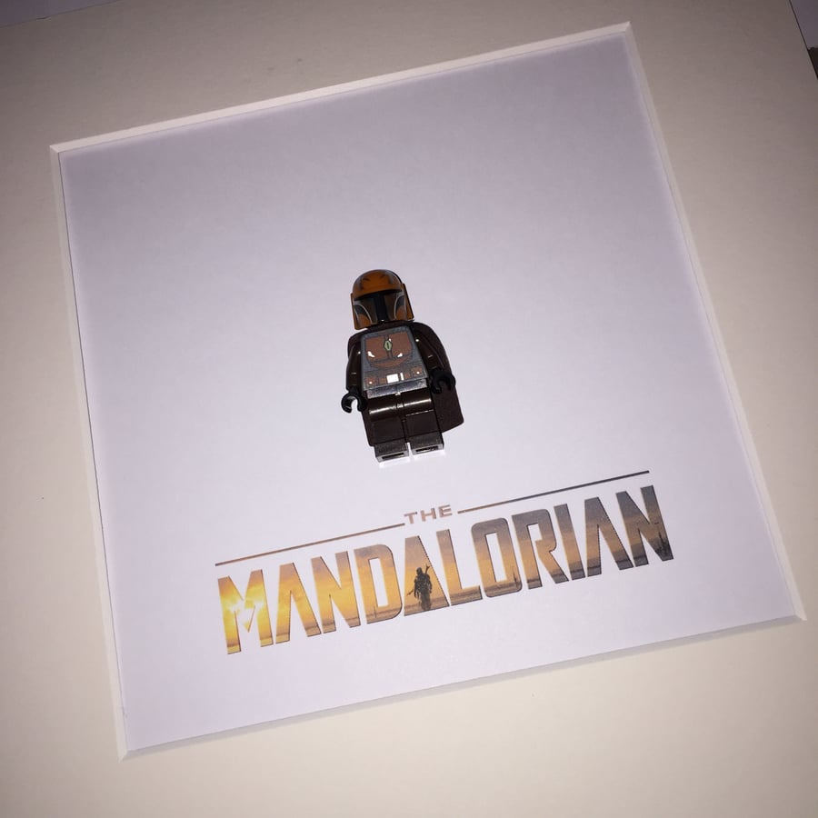 THE MANDALORIAN - Framed Lego minifigure - Star Wars - fab art work