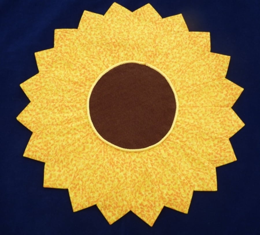 Table Mat Dresden Style