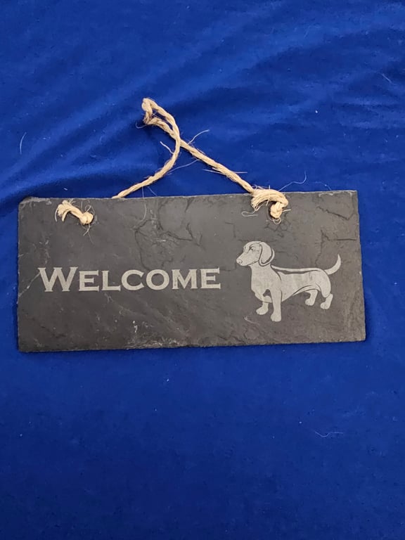 Welcome sign dachshund 