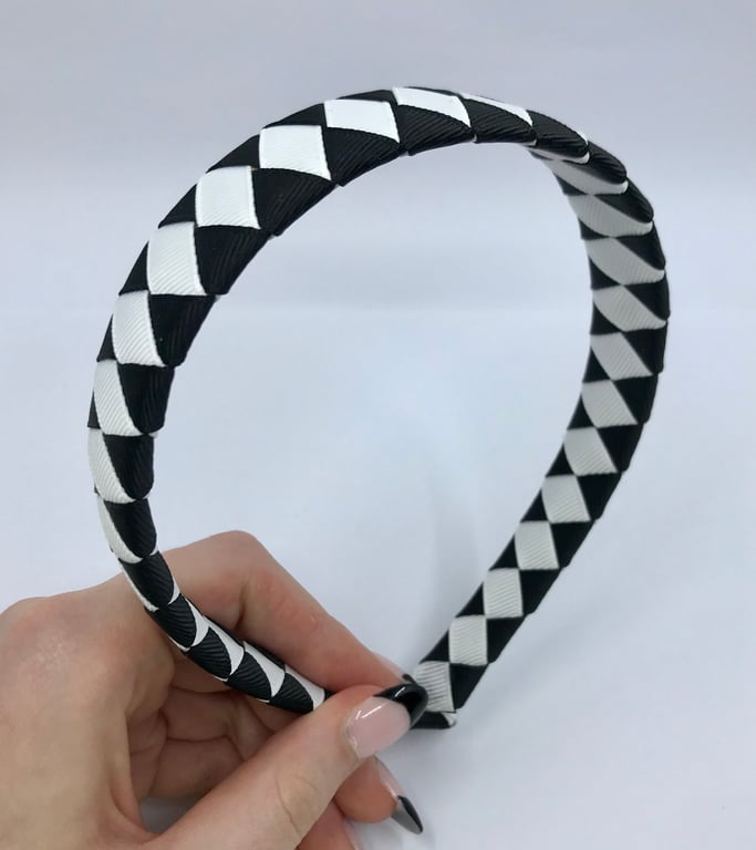Black and White Diamond Pleated Hairband