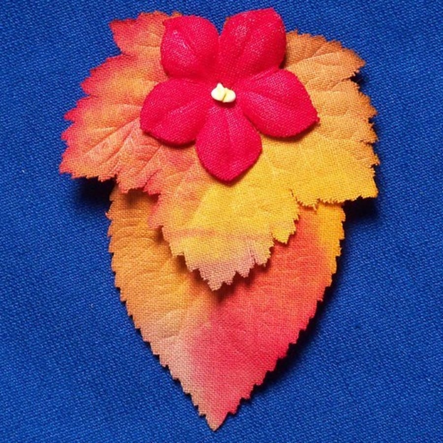 AUTUMN LEAF & FLOWER BROOCH