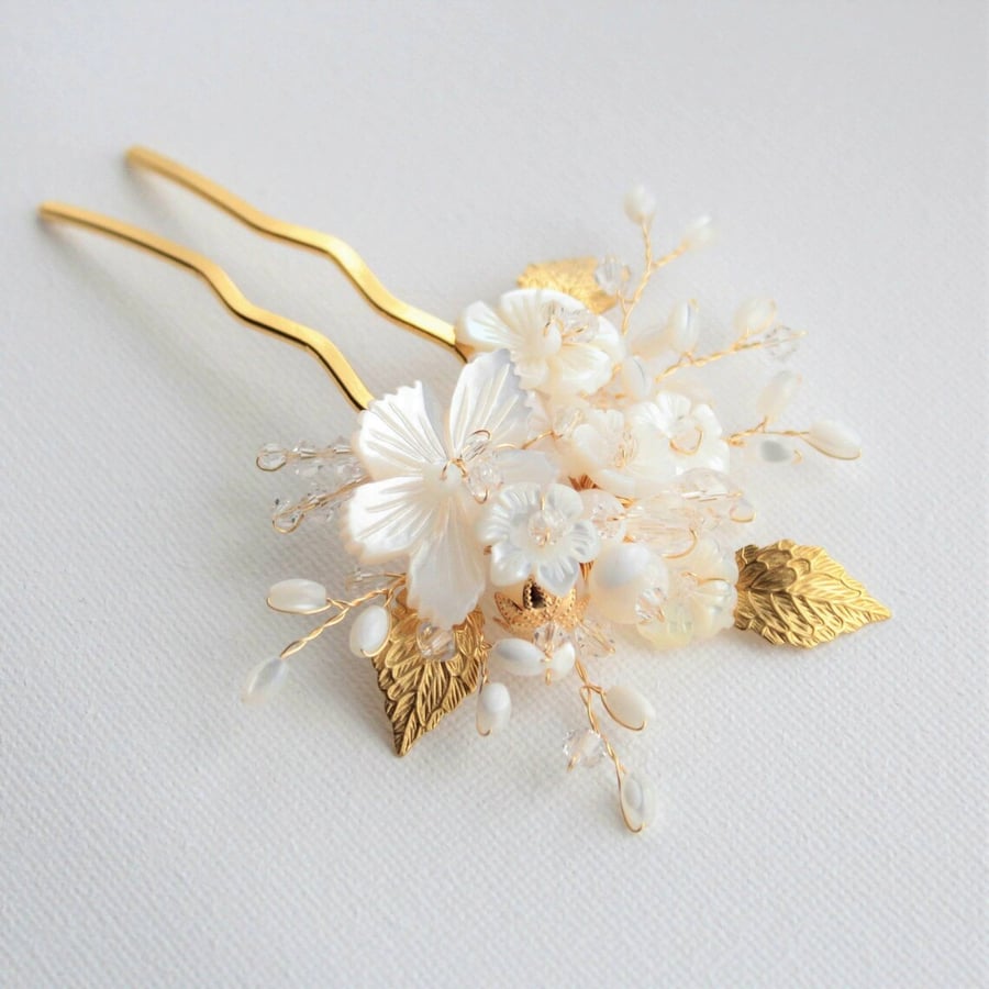 Bridal hair pin, floral hair adornment