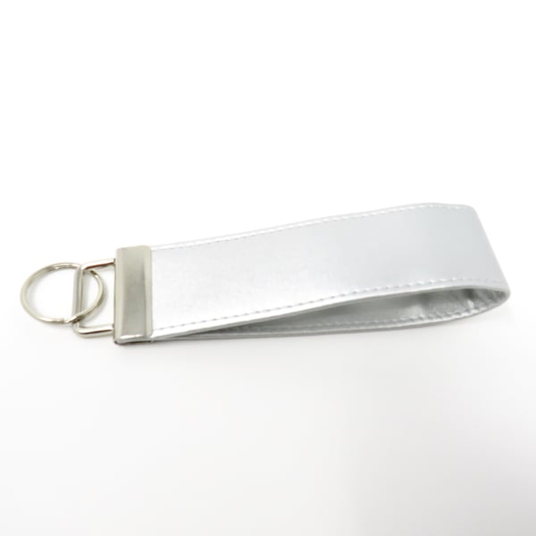 Silver wristlet key fob with free UK P&P