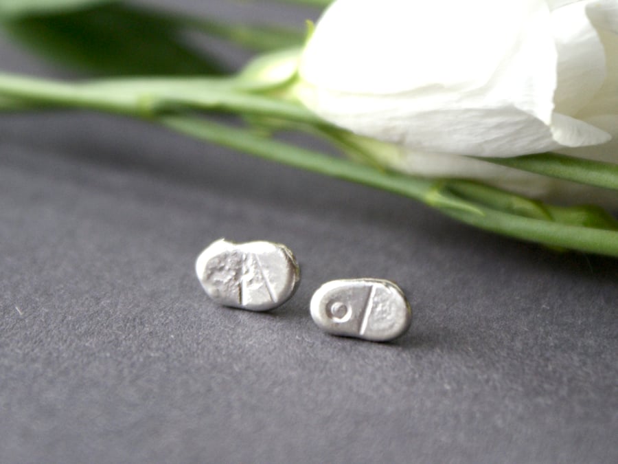 Long recycled silver pebble studs