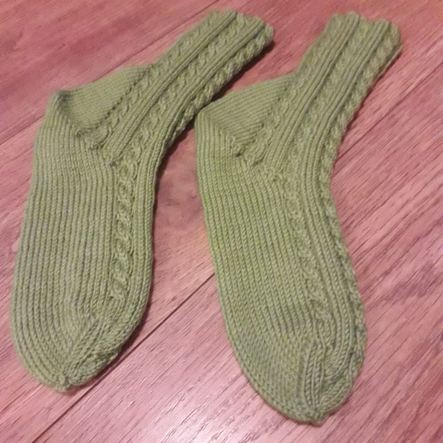 Hand knit bright green socks size 4-6