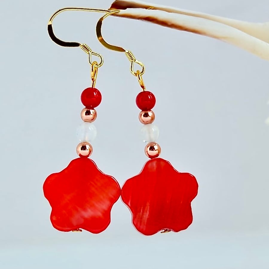 Red Mother Of Pearl Flower Shaped Earrings.