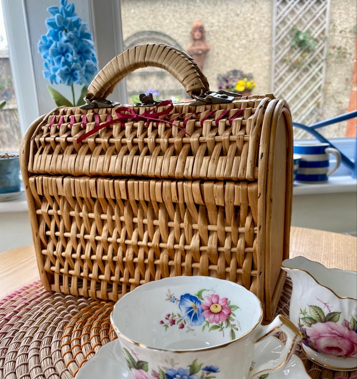 Cute dome top vintage wicker handbag - revamped and relined