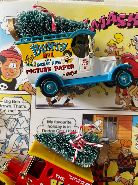 Vintage BUNTY white CHRISTMAS decoration, collectable die cast vehicles 
