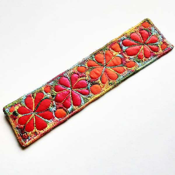 Bookmarks - Textile with Machine Embroidery Bookmark