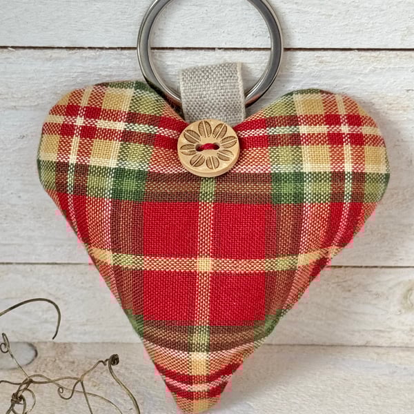 HEART KEY RING - autumn checks
