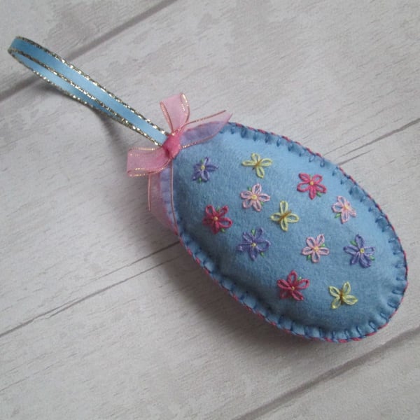 Hand Embroidered Felt Easter Egg Decoration, Spring Decoration, Blue Floral