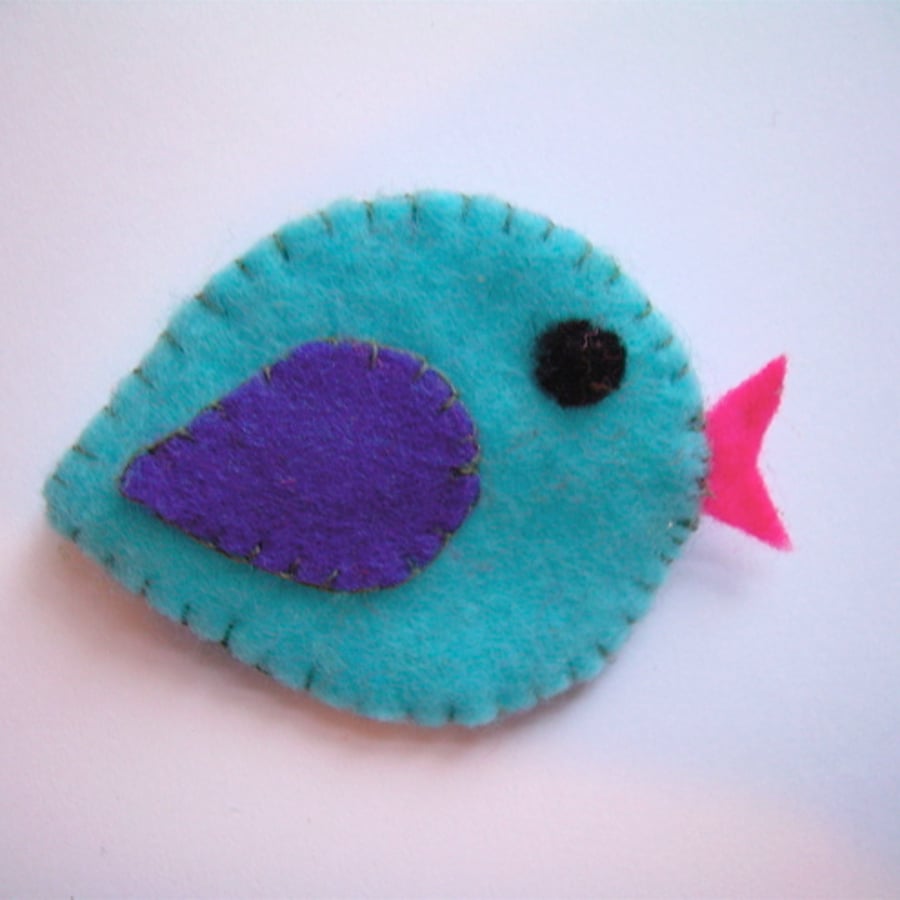Cute Blue Felt Bird Brooch - UK Free Post