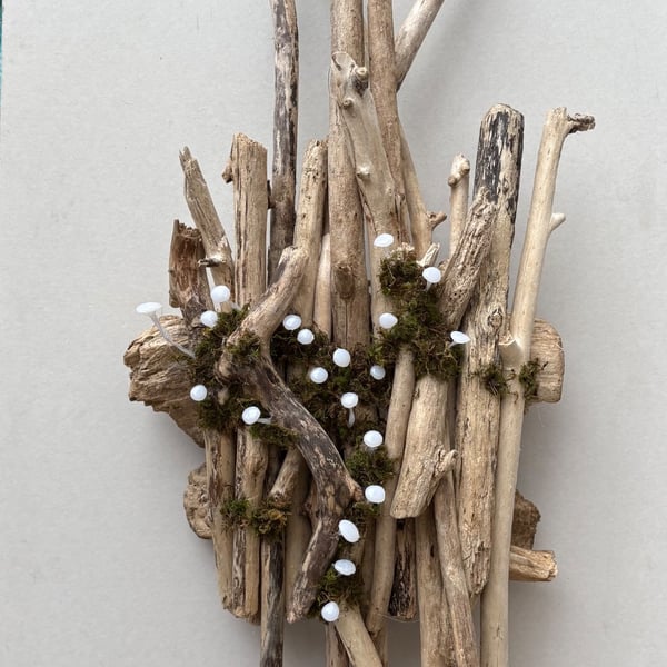 Driftwood mushroom wall mounted lamp - battery operated