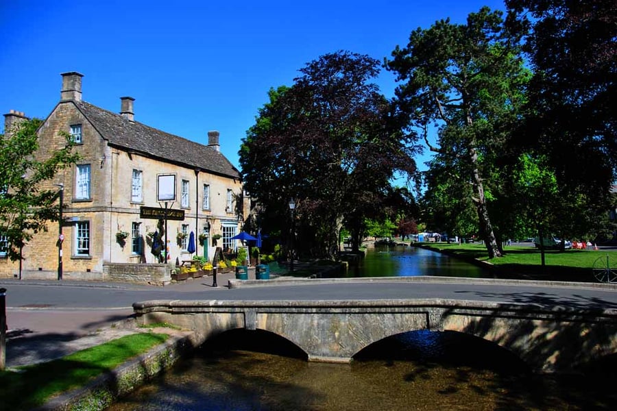 Kingsbridge Inn Bourton On The Water Cotswolds Photograph Print