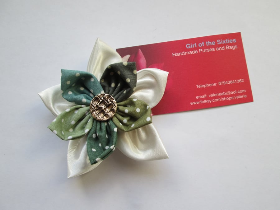 Double Flower Fabric brooch