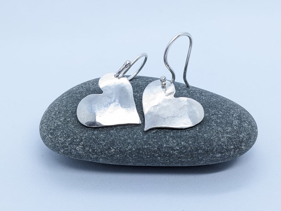 Handcrafted silver heart earrings, Handmade silver earrings, Heart-shaped sterli