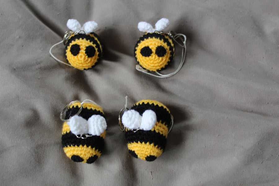 Crochet bee key rings