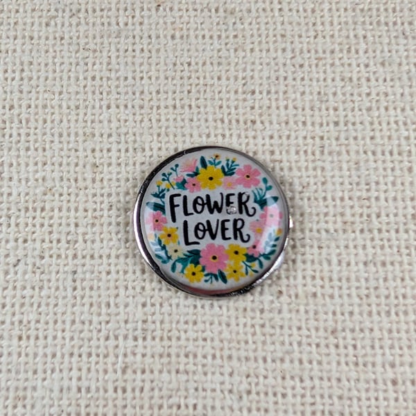 Flower Lover - Flower Themed Badge - Large Resin Topped Pin Badge