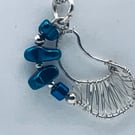 Sparkling midnight blue mini pendant in silver ladder stitch