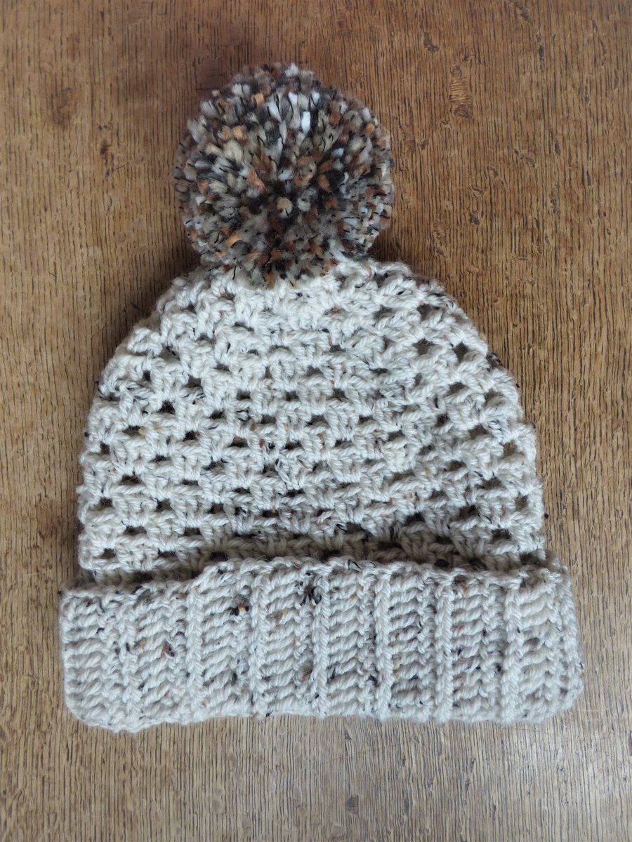 The Cosiest Ladies Warm Woolly Winter Pom Pom Bobble Hat