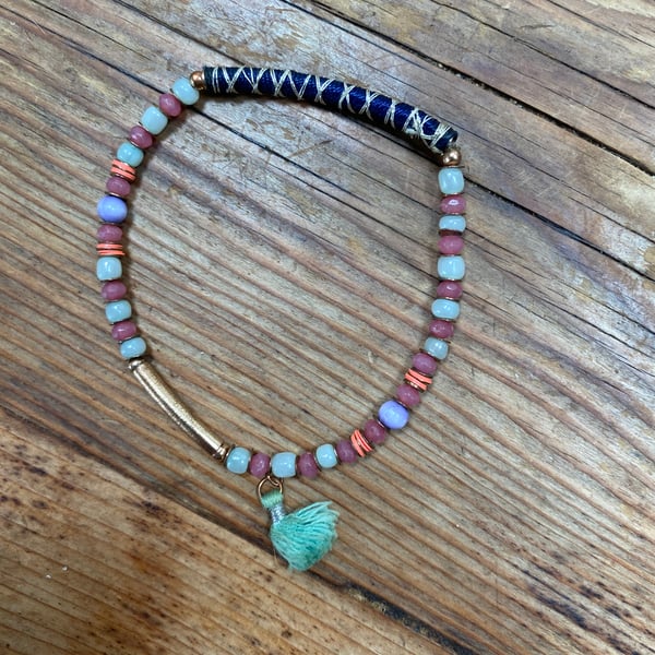  Bead Friendship Bracelet. (679)