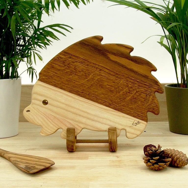 Hedgehog Chopping Board - Oak & Ash Serving Board Gift, UK Hand Made