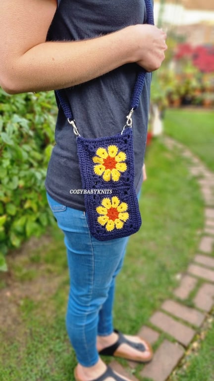 CROSSBODY PHONE BAG   (6)
