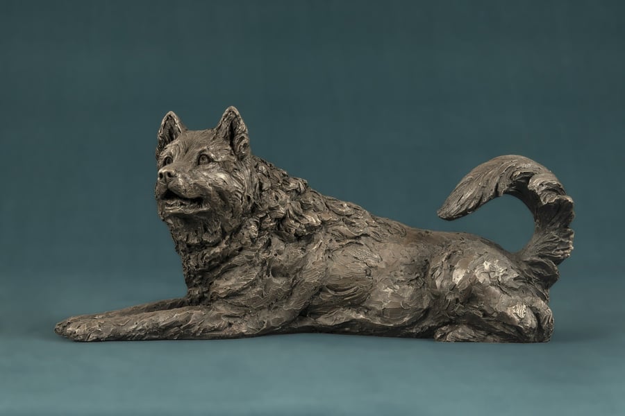 Lying Malamute Dog Statue Small Bronze Resin Sculpture