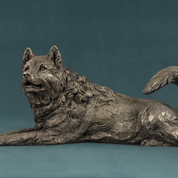 Lying Malamute Dog Statue Small Bronze Resin Sculpture