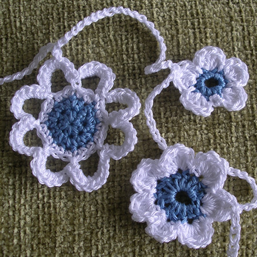 Crocheted Flower Bunting