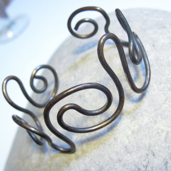 Solid Copper wire formed Bangle