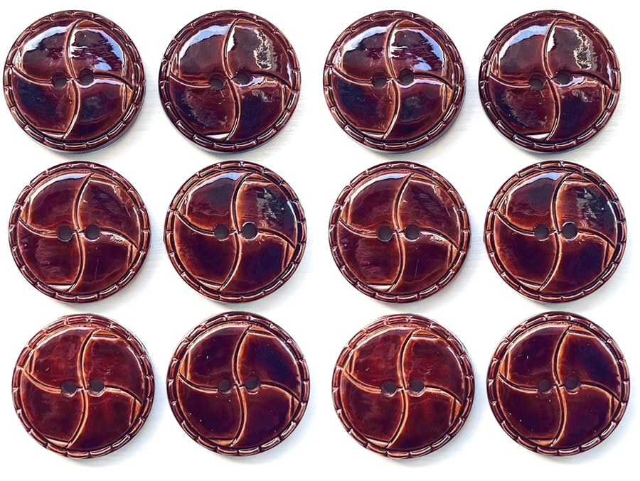 Bags of 12 Quartered Design Buttons, 20mm Wide, Brown Glossy Finish