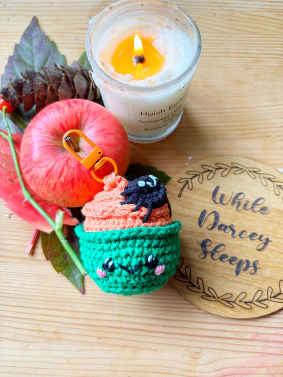Clara the Halloween cupcake 