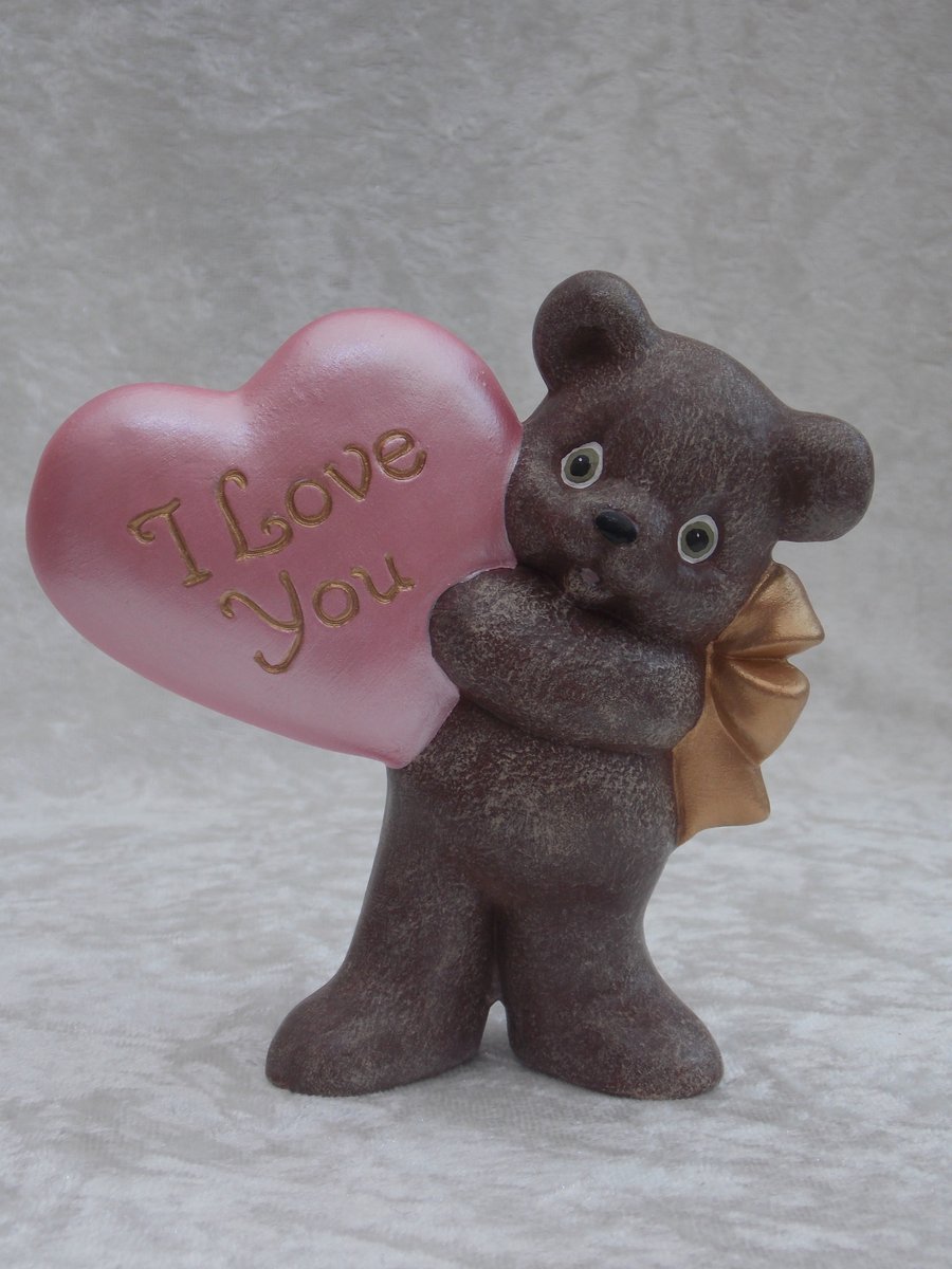 Ceramic Hand Painted Brown Bear 'I LOVE YOU' Pink Heart Animal Figurine Ornament