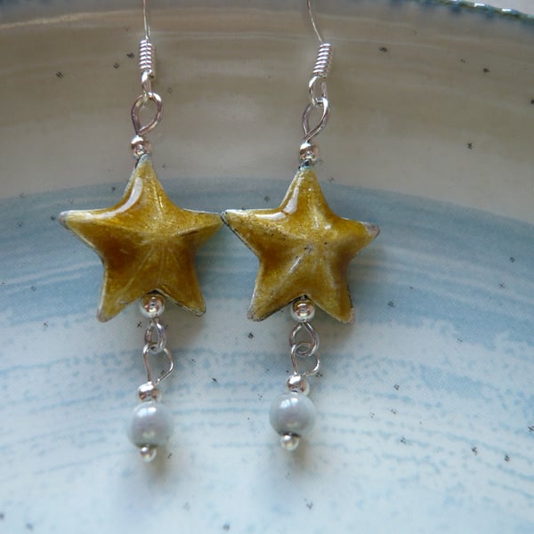 Gold Enamel Star With Silver Miracle Bead Earrings