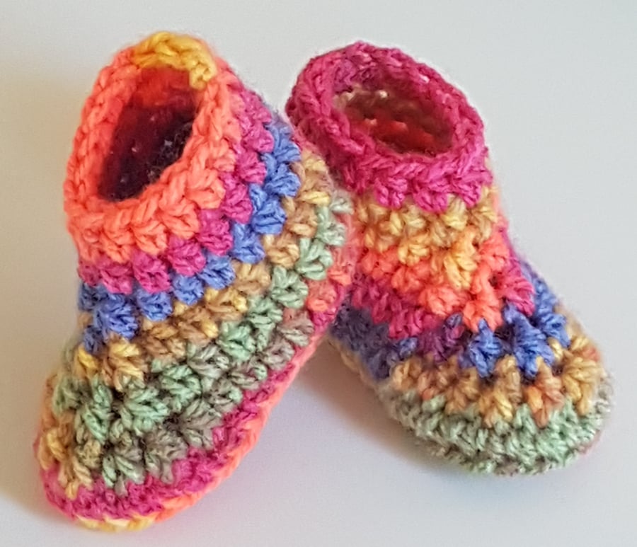 Hand crochet baby booties 