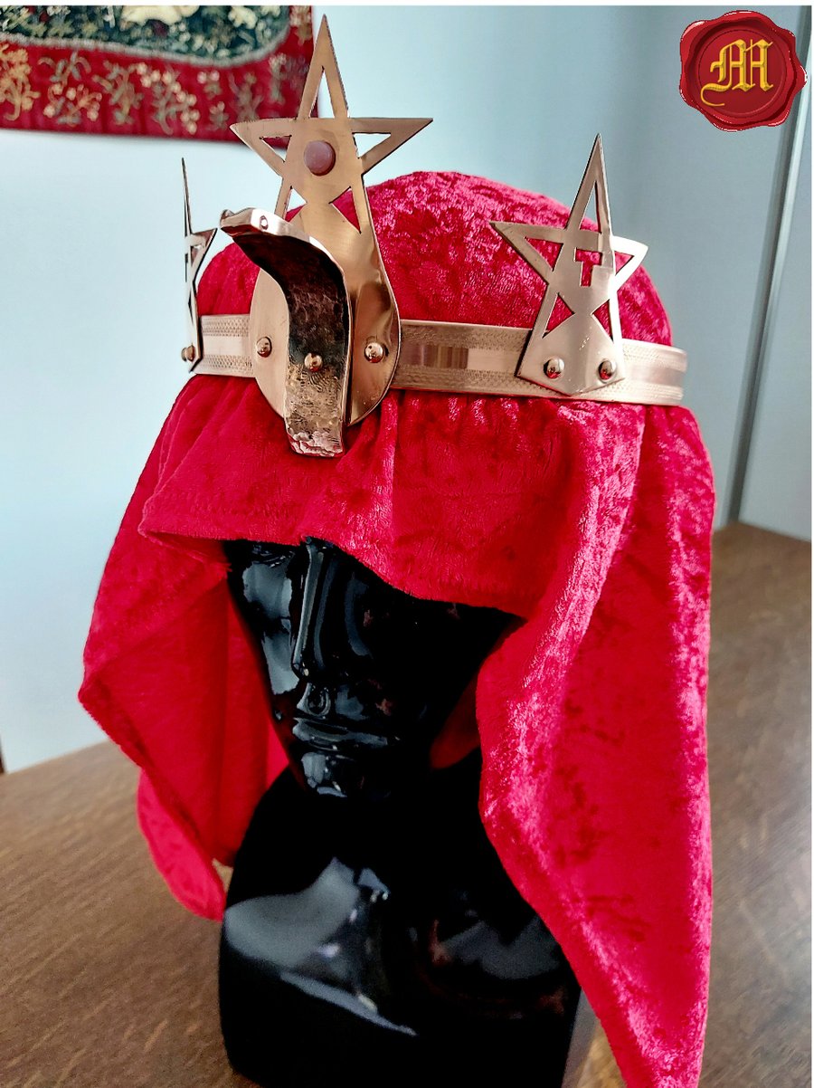 The Crown of the Magician. Free Shipping UK.