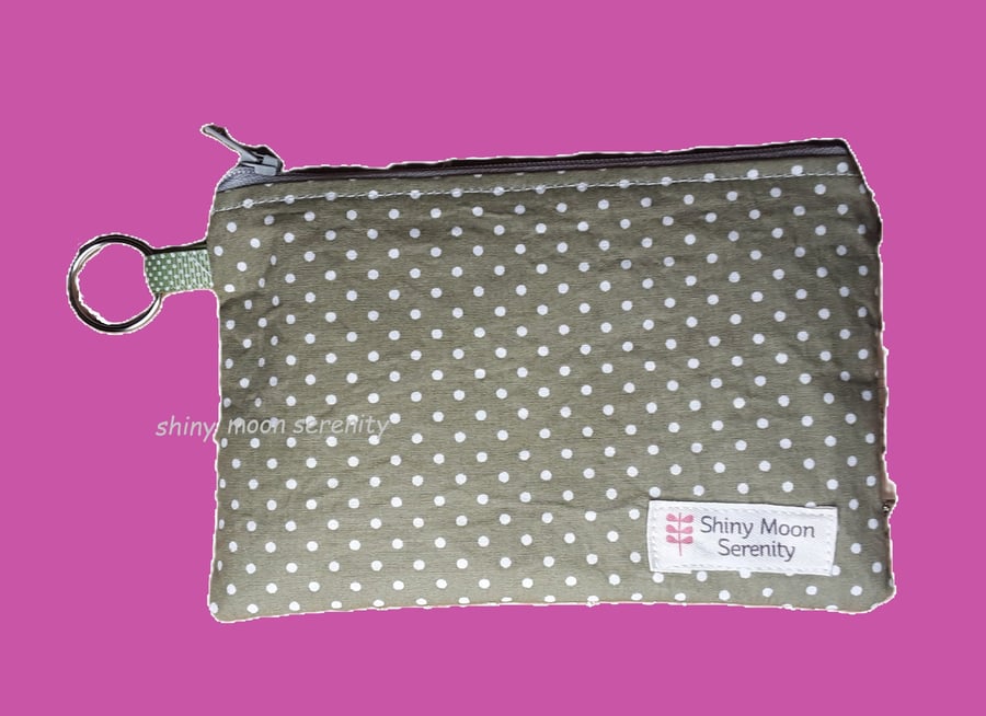 Pouch Khaki with a small white dot Print