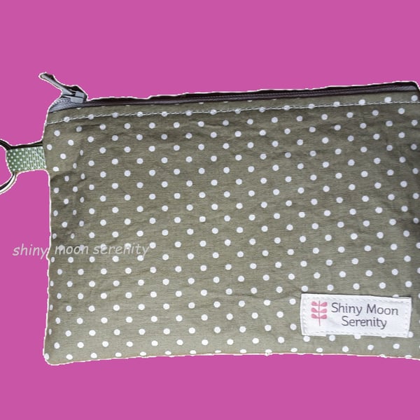 Pouch Khaki with a small white dot Print