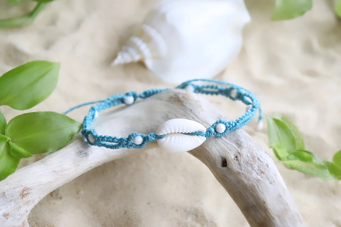 Anklet with natural opal ,shell in turquoise 