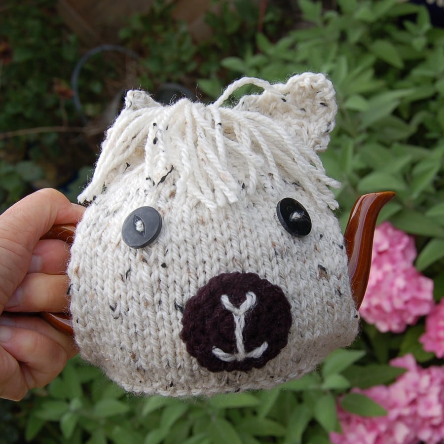knitted tea cosy, Alpaca face Tea cosy - to fit a small tea for one teapot, 