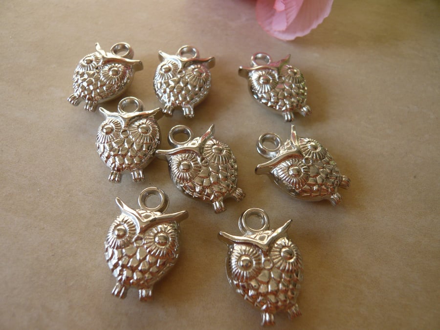 Silver Tone Acrylic Owl Spacer Beads