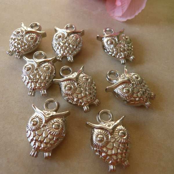 Silver Tone Acrylic Owl Spacer Beads