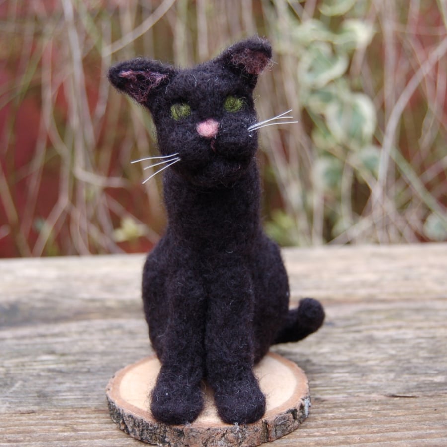Needle felt blalck cat, collectable animal sculpture, ornament or decoration