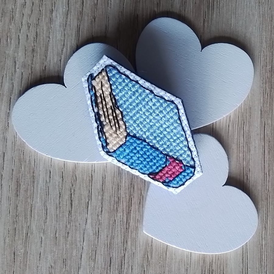 Book Pin Badge, Book Brooch, Reading Gift, Book Lover Gift - Blue