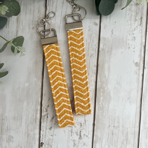 Key Fob Wristlet Set  in Mustard Yellow & White Chevron Fabric, Bag Strap