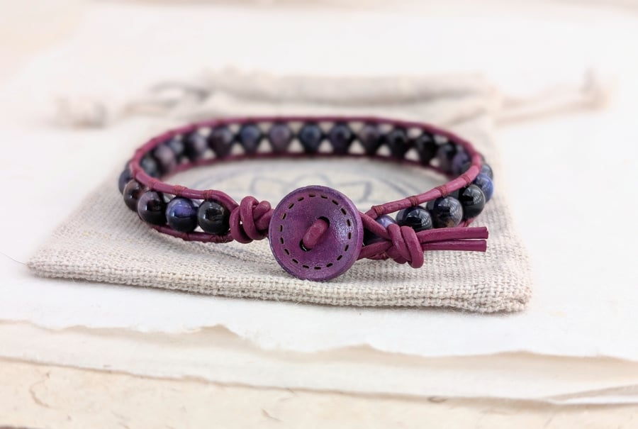 Purple galaxy tiger's eye and leather bracelet with wooden button fastener 