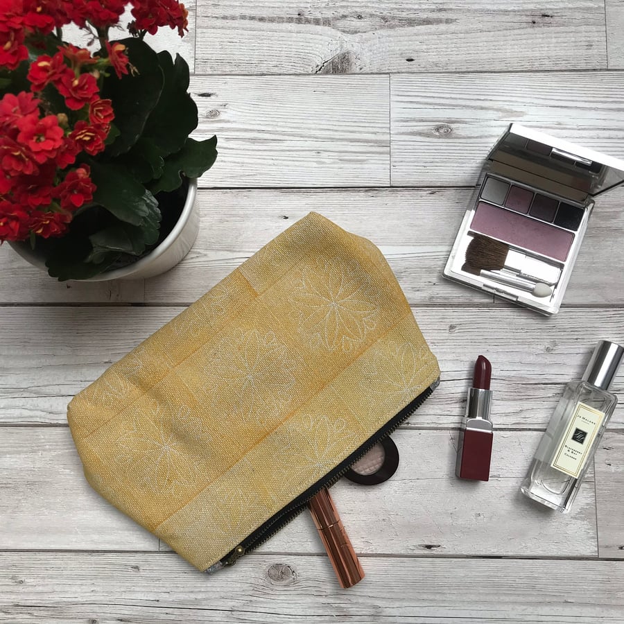 Hand Printed Linen Zipped Cosmetic Bag